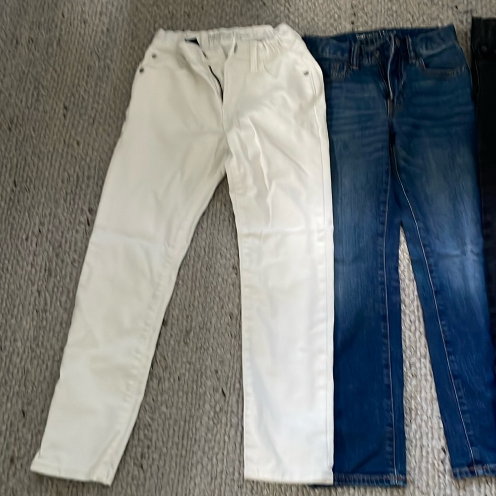 Gap kids Jeans size 8 (black, white and blue jean)